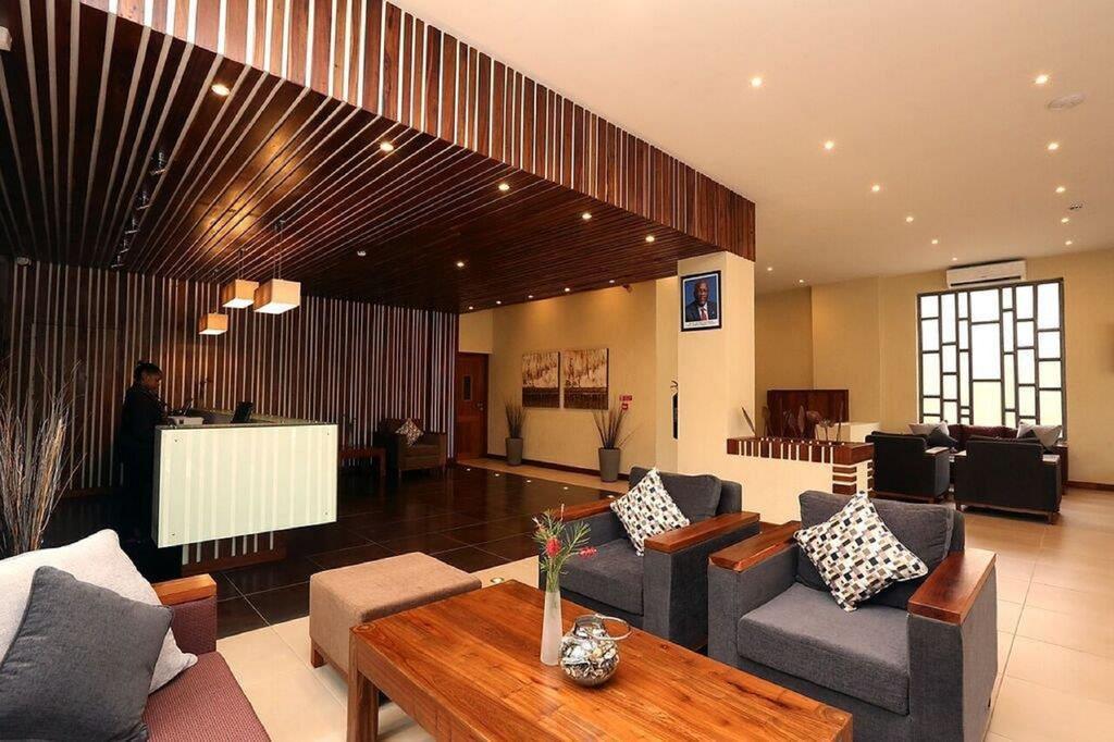 Venus Premier Hotel Arusha Exterior foto