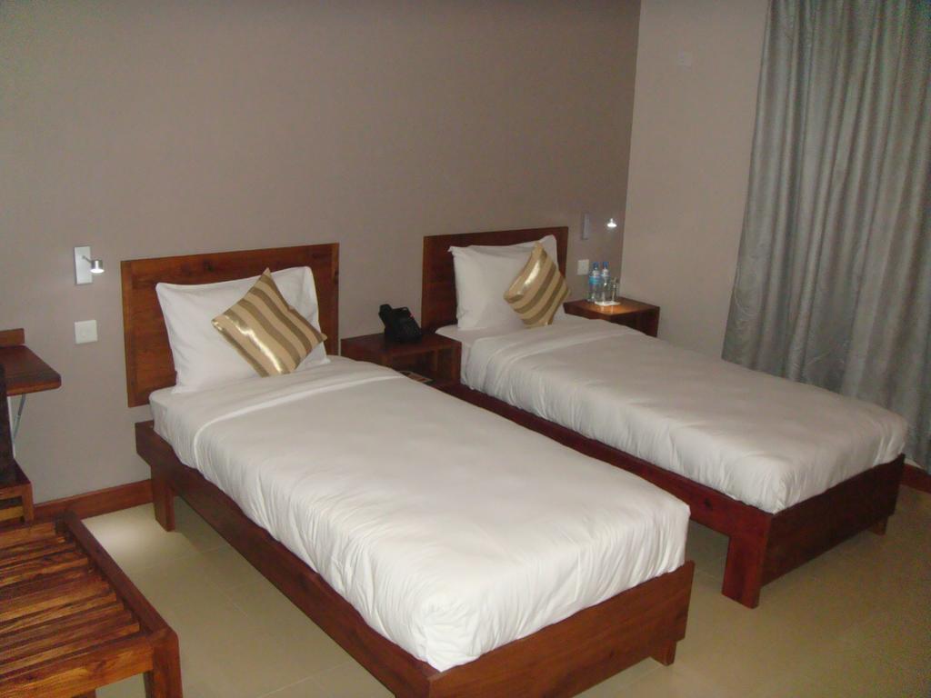 Venus Premier Hotel Arusha Exterior foto
